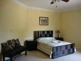 10 Bedroom Guesthouse - Montego Bay Cinnamon Hill Eksteriør bilde